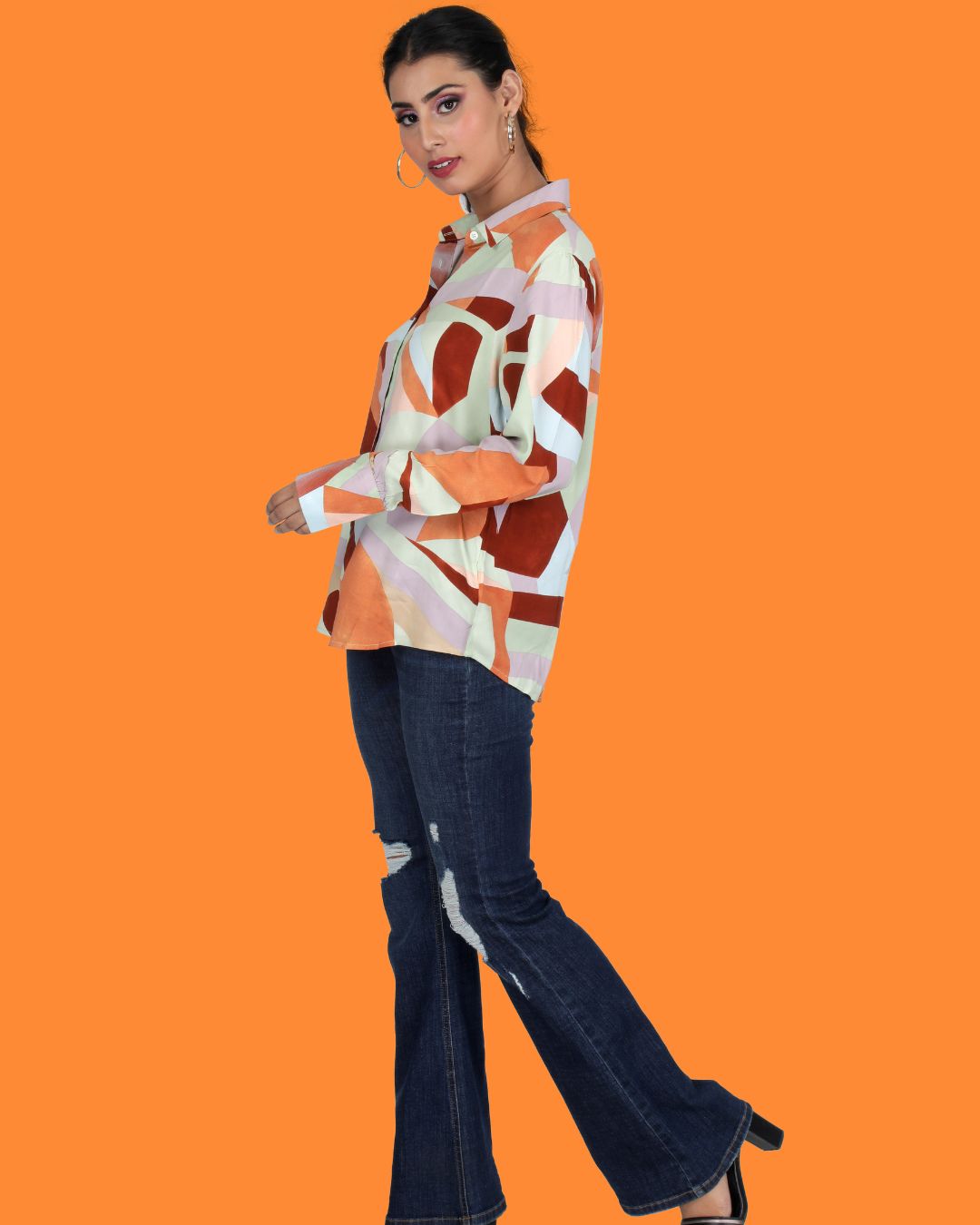 Long Sleeves Geometrical Print shirt
