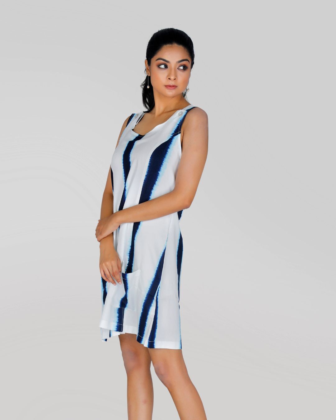 Blue & White Tie-Dye Sleeveless Rayon Dress with Pocket – Casual Summer Wear