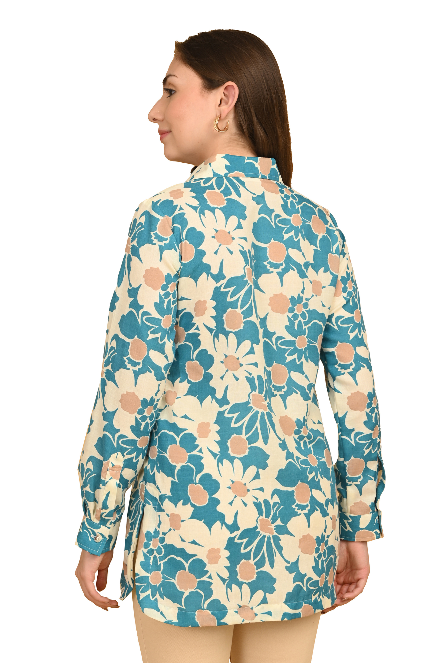 "Women's 100% cotton floral print top – back view showing relaxed fit"